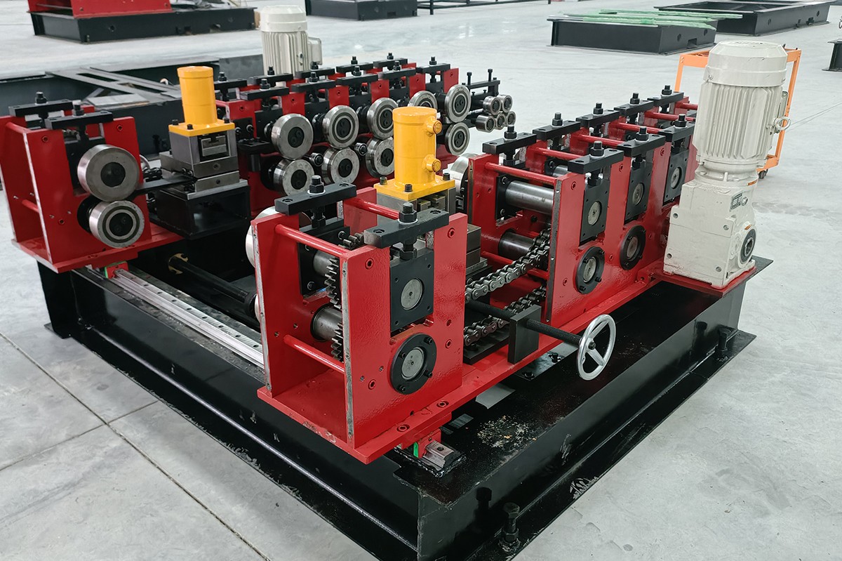 電纜橋架蓋板設備